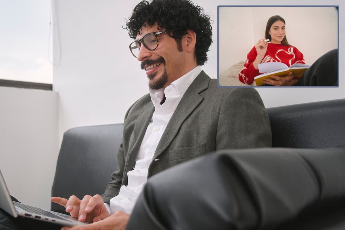 AI coach leading a live coaching session